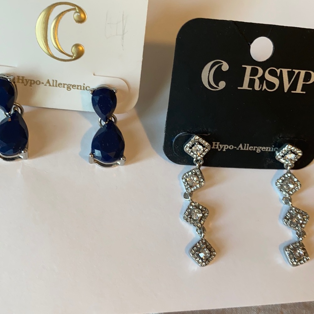 2 pairs of dangle charming Charlie’s earrings